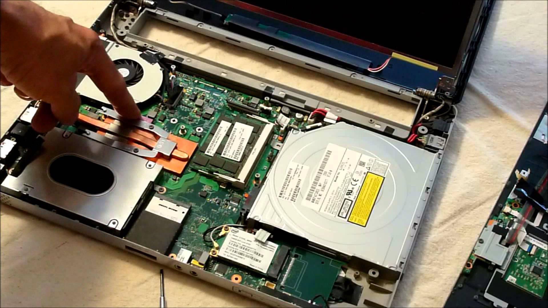 How to fix an overheating laptop